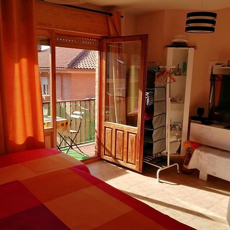 Habitacion Privada, Sientete Como En Tu Casa Manzanares El Real Bagian luar foto
